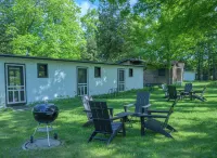 Dune Climb Inn Hotels in Glen Arbor