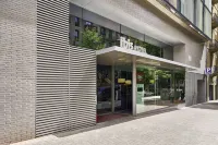 Ibis Barcelona Centro (Sagrada Familia) Các khách sạn ở Barcelona