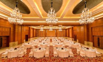 The Lalit Traveller- Airport Hotel
