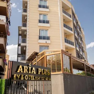 Aria Plus ev-Otel