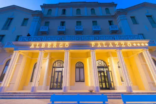 Albergo Palazzo Hotels in Santa Cesarea Terme