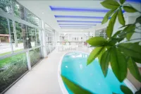 Sky Premium Hotel Gramado - Ótima Localização - ที่มีสระว่ายน้ำ