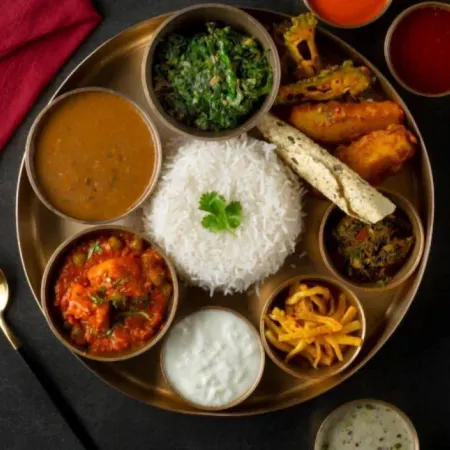 Blue Moon Residency Hotel & Restaurant