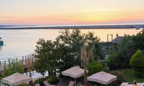 Phellos Suites Boutique Hotel
