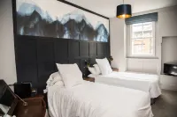 The Crown Hotels in Oakham