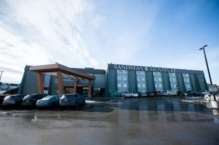 Sandman Signature Lethbridge Lodge Отели рядом с достопримечательностью «Летбриджський університет»