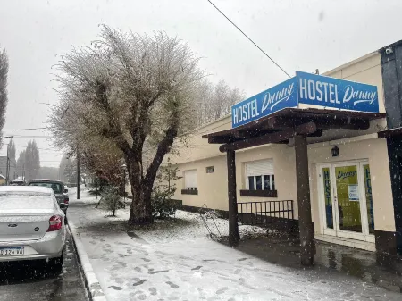 Hostel Danny Отели в г. Эль Калафате