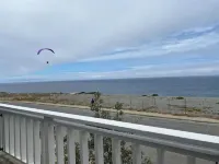 Ocean/Beach Front 🏖🌊w/ Sweeping Oceanviews🌅🐳🪂