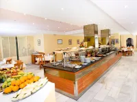 Hotel Monarque El Rodeo