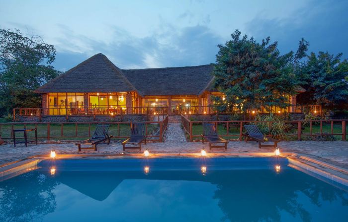 Ihamba Lakeside Safari Lodge