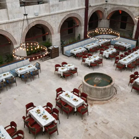 Silk Road Museum Hotel