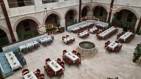 Silk Road Museum Hotel Отели в г. Gulbaharhatun Mahallesi