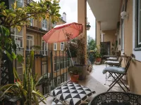 House Sao Bento Hotels near Estrela Garden