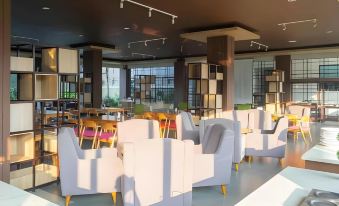 Balcony Hotel Sukabumi