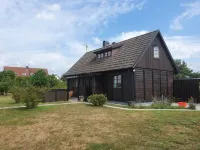 바다에서 5분 거리, 벽난로와 큰 부지가 있는 빌라  호텔