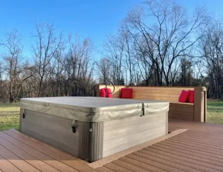 Mulberry Manor House<br> Spacious, Private & Peaceful Retreat  - Отели рядом с достопримечательностью «Henry House Hill»