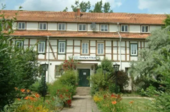 Sandgut Mihla Hotels in 