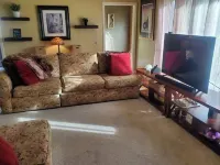 Spacious 3Br/2BA 20 Mins from Niagara Falls & the Buffalo Bills Stadium