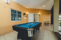 Batu Pahat Santalia Pool Villa 4BR 12pax Hotel dekat KPTM - Kolej Poly-Tech MARA Batu Pahat