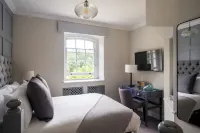 Warbrook House Heritage Hotel