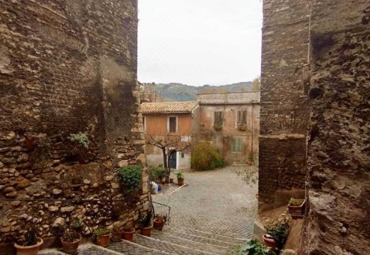 라 멘사 폰데라리아 내부 이미지