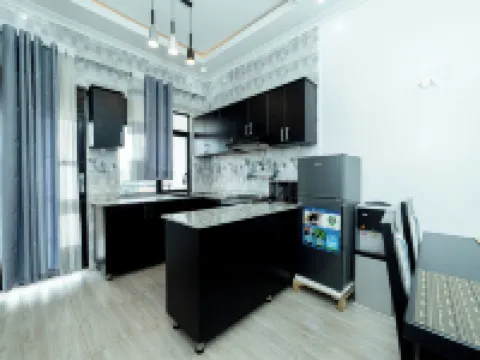 Apartment - Sleeps 4 - Parking - Balcony