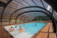 Huttopia de Meinweg Hotels in Posterholt