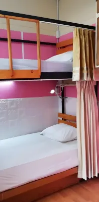 OK HOME hostel Отели в г. 