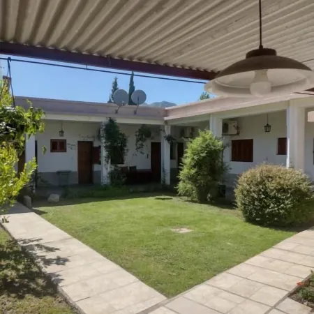 Avalon Hostal Отели в г. Пунилья