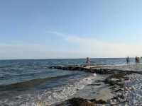 Bright and clean 3 bedroom, walk to beach. South Yarmouth Hotels in Yarmouth