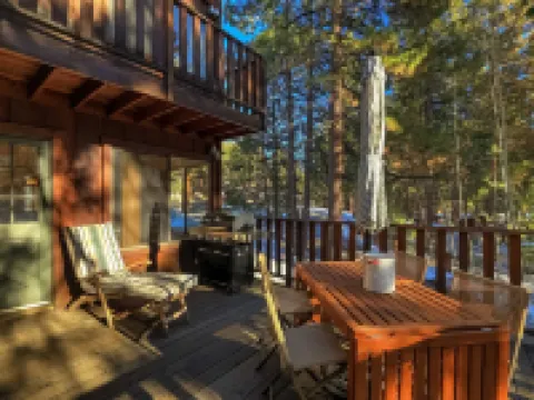 Singing Pines in Marla Bay - Walk to Lake! Hotels in Zephyr Cove–Round Hill Village