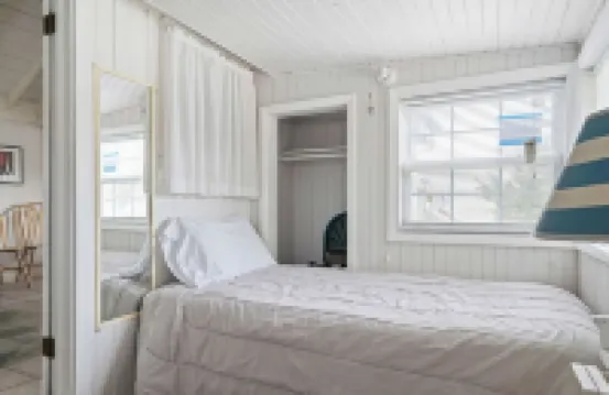 Cozy Gem Отели в г. 