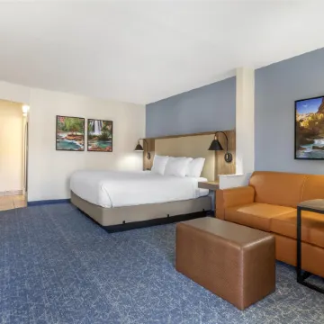 Best Western Plus A Wayfarers Inn and Suites