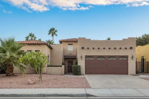 Pool Hot Tub Yard Games Chic Midcentury Design Painted Sand by AvantStay Hotels in Bermuda Dunes
