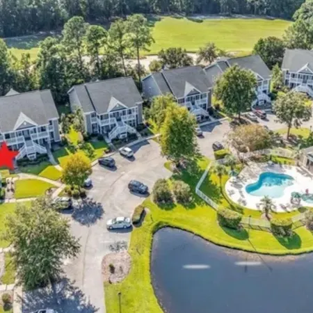 Charming First Floor 3-bedroom condo with AC, WiFi in tranquil Pawleys Island