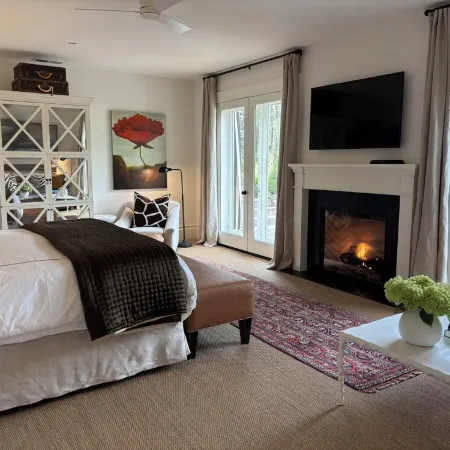 Luxuriously Appointed Private Large Guest Suite in a Landmark Victorian