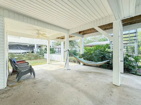 Pass Christian Waterfront Retreat: Perfect for Relaxation & Outdoor Fun