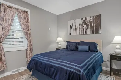 Modern Contemporary apartment Hotel in zona Highmark Stadium