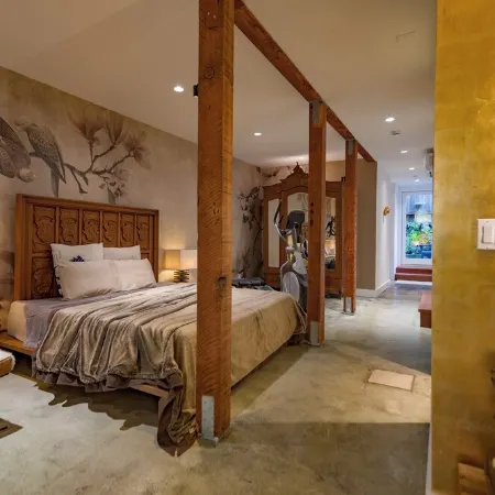 Pvt Lux Boutique Suite with Lush Patio: Historic San Francisco - 99 Walk Score