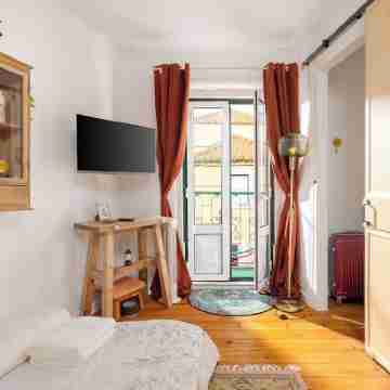 Fado Soul Stay - Walk to Terreiro do Paço, Bustling with Fado Rooms