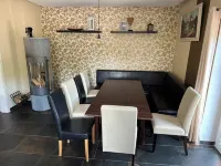 Ferienhaus "Am Ettersberg" mit Waldblick, Sonnenterrasse und Sauna Các khách sạn ở Ettersburg