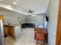 Spacious 1 Bedroom Condo, Amazing Location... Hotels in Tola