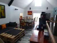 Grange Rénovée au Cœur de la Lozère Hotel a Brenoux