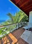Kathathu del Mar: oceanfront 2 bedroom house with AC, WiFi, hot tub and pool.