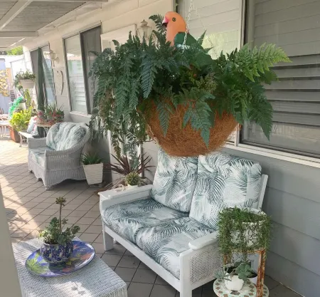 Private Central Guesthouse Отели рядом с достопримечательностью «Заказник Самфир Ков»