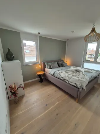 High-quality furnished apartment, central and quiet near Lake Constance Отели в г. Рилазинген-Ворблинген