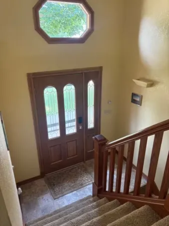 3-bedroom house in marvelous Guttenberg with AC Отели в г. Clayton County