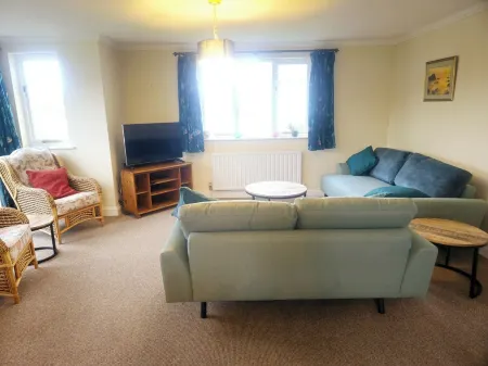 Relaxing 3-bedroom coastal getaway in Mortehoe, Woolacombe Отели в г. Вулакомб