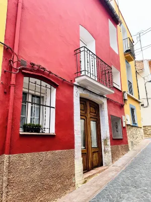 CASA RURAL OHANA The perfect place for families and friends. Quiet environment Hotels in El Comtat