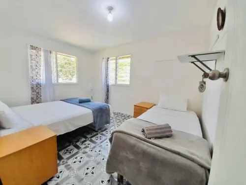 Tonga Horizon Cottage - Entire Place Hôtels à : Tongatapu